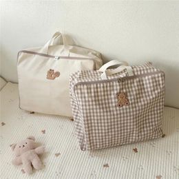 Cute Bear Kids Luggage Bag Kindergarten Child Quilt Storage Bags Mommy Bag Baby Stuff Canvas Handbag Waterproof Organiser 240130