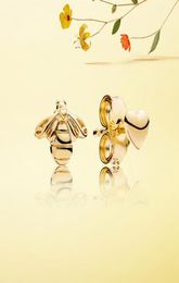 Wholesale-stud earrings 925 sterling silver plated 18K gold yellow bee temperament personality for jewelry high quality earring1385091