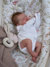 45cm born Baby Rosalie Reborn Dolls Same As Picture Lifelike 3D Skin Venis Handmade High Quality Collectible Art Doll 240131