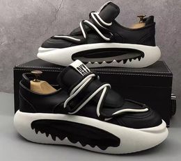 Genuine Men Mech sports style Sneakers Leather Flats Lace-up Casual Shoes Outdoor Runner Trainers Cup shoes Daily Outfit 755