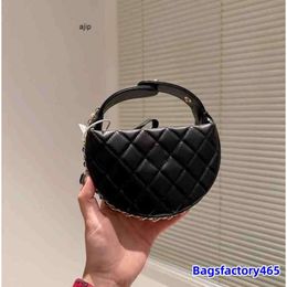 2024 Luxury Designer Bags Fashion bags Handbags Black Handbag Crossbody Mini Bag Classic Quilted Round Sheepskin Women Shoulder Vintage Pochette Cc 12cm