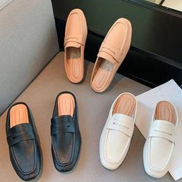 Slippers 2024 Summer Mules Shoes Women Pu Leather Designer Slides Ladies Closed Toe Flat Fashion Casual Slip On Loafers