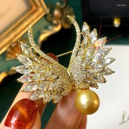 Brooches Arrival Micro Zircon Natural Freshwater Pearl Brooch Angel Wing Pin Accessories For Women