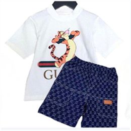 New Luxury logo clothing set Children's clothing set Boys' Clothing Summer Baby set Designer children's sportswear size 90cm-150cm a09