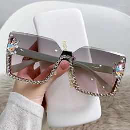Sunglasses Big Square Shaped Diamond Sun Glasses Women Brand Designer Fashion UV400 Outdoor Protection