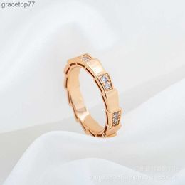 Luxury Jewellery Band Rings High Version Baojia Snake Bone Ring for Men and Women New Smooth Diamond Inlaid Shaped Rose Gold Snake Couple Ring 6120