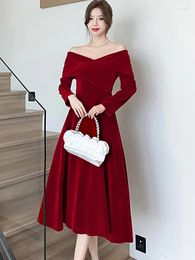 Casual Dresses Autumn Winter Red Velvet Off Shoulder Sexy Long Dress Women Elegant Dance Party 2024 Korean Vintage Luxury Evening