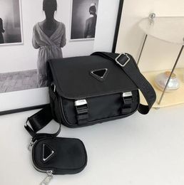 Hochwertige Umhängetasche Minitasche Messenger Bags Top-Qualität Leder Umhängetasche Geldbörse Modedesigner Brieftasche Rucksack 2070 Männer und Frauen