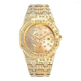 Armbanduhren UTHAI W107 Große Markenuhr Herren Quarz Gold Luxus Wasserdicht Kalender Mode Voll Sky Star Diamant Männliche Uhr Uhren