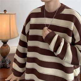 Korean Fashion Striped Patchwork Sweaters Men Autumn Winter Oversized Streetwear Casual Knitted Sweater Men Pullovers 240125