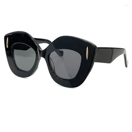 Sunglasses Vintage Cat Eye Women Men Brand Designer High Quality Female Shades UV400 Trendy