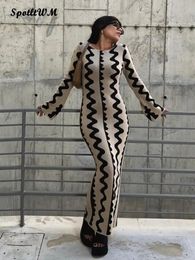 Summer Women Striped Knitted Maxi Dress Elegant O-neck Flare Long Sleeve Bodycon Dress Ladies Fashion Streetwear Party Dresses 240124