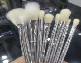 Silver Tube Brush 16pcs set Makeup Brushe Jenner Silver Tube Brush 16pcs set with bag Makeup Brushes for Valentine039s Day Gift9351309