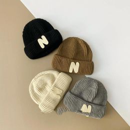 Berets Selling Ins Candy Colour Children's Knitted Yarn Hat Autumn And Winter 2024 Fashion Men's Women's Baby Hats Keep Warm