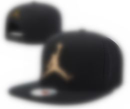 Classic High Quality Street Ball Caps Fashion Baseball hats Mens Womens Luxury Sports Designer Caps Adjustable Fit Hat y15