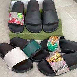 designer sandals mens slides rubber slippers women shoes beach flip flops 2024 with box 311
