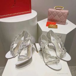 Rene caovilla Sandali Fiore bianco Decorazione di cristallo Tacco alto Scarpe da sposa open toe Scarpe di marca di lusso Moda Classica donna Abito da banchetto Scarpe di alta qualità