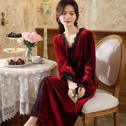 Women's Sleepwear 2024 Winter Lace Full Sleeve Nightgowns Women Velour Night Dress French Style V-neck Warm Long Female Home Dresses