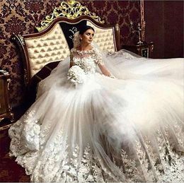 Romantic Victorian Dresses Scoop Vintage Long Sleeves Arabic Muslim Islamic Wedding Gowns Lace Appliques Bridal Dress