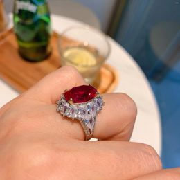 Cluster Rings Fashion Trend S925 Silver Inlaid 5A Zircon Jewellery Classic Personality Ruby Temperament Ladies Ring Dan-shaped Main Stone
