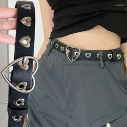 Belts 2024 Unisex Fashion Belt Leather Punk With Adjustable Love Heart Holes Luxury Designer Buckle For Dress Jeans Cool Boy