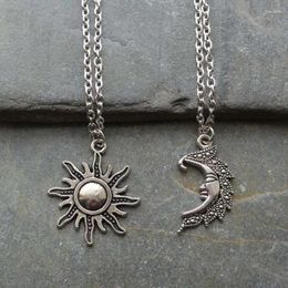 Chains 2024 Wholesale Sun And Moon Couple Necklace Pendant Retro Good Friend Jewelry