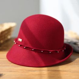 Berets X4039 Wool Hat Dome Fashion Pearl Chain Basin Felt Top Fedora Hats Adult Cloche