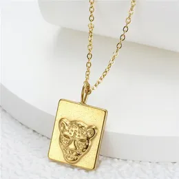 Pendant Necklaces Simple Metal Square Domineering Stereoscopic Tiger Head Animal Necklace Women's Stainless Steel Clavicle Chain Jewellery