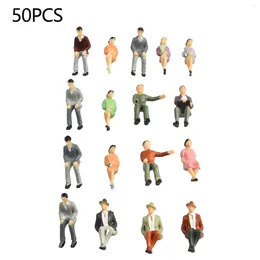 Garden Decorations Sitting Figures 48 Painted 1:32 Finished Model People Scale For Buildings