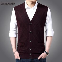 6% Wool Fashion Sleeveless Sweater For Mens Cardigan V Neck Slim Fit Jumpers Knitwear Warm Autumn Vest Casual Clothing Male 240125