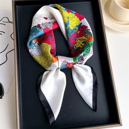 Scarves Flower Horse Light Luxury Scarf Color Matching Silk 70x70cm Wrap Women Square Shawl Travel Towel Versatile Hijab