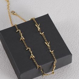 Gold Designer Necklace Y Jewellery Fashion Gift Mens Letter Chains Necklaces For Men Women Golden Chain Jewlery Party 2