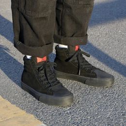 Joiints Black Hightop Sneaker for Men Suede Skateboarding Shoes Comfortable Casual Tennis Vulcanised Shoe Fashion Street Wear 240202