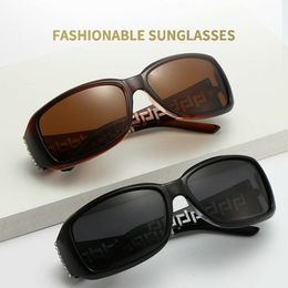 Fashionable Brick Inlaid for Women with Sun Protection and Polarized Light Trend Sunglasses