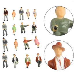 Garden Decorations Sitting Figures 48 Painted 1:32 Finished Model People For Buildings