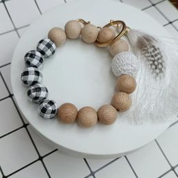 Keychains Wood Bead Keychain Silicone Round Beads Creative Wooden Wristlet Bracelet Keyring For Women Car Bag Key Chain Jewellery