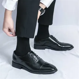 Dress Shoes Breathable Medium Heel Loafers For Men Sneakers 2024 White Low Wedding Sport Exercise Fat Womenshoes