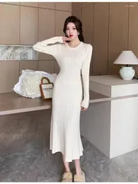 Casual Dresses Korean Solid Knitting Women O-neck Sweater Dress Warm Long Sleeve Bodycon Female Wrap Hip Midi Robe 2024 Autumn Winter