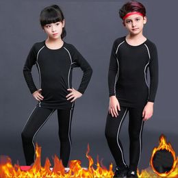 Zimowe ciepłe bieliznę termiczną Zestaw Child Boys Dziewczyny Plus Velvet Warm Thermo Bielizna Masculino Long Johns Lucky Johns Fitness 240130