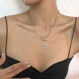 Pendant Necklaces Rhinestone Hollow Star Necklace For Women OT Buckle Clavicle Chain Gold Silver Colour 2024 Fashion Jewellery