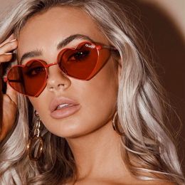 Heartbreaker Sunglasses Women Quay Brand Designer Fashion Sexy Sun Glasses for Women Retro Sweet Ladies Eyewear Female UV400 240124