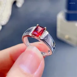 Cluster Rings Women's 925 Silver Inlaid Natural Garnet Ring Exquisitely Crafted Simple And Elegant Jewellery Must Be Brought To The Banquet