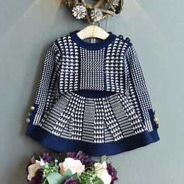 Outono criança menina blusas quente camisa de malha terno saia moda coreana outono inverno roupas infantis conjunto de duas peças 240129