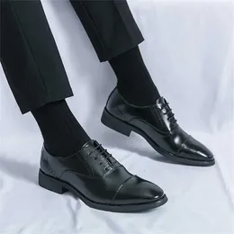 Dress Shoes With Ties Size 40 Men White Heels Mens Summer Sneakers Sport Exercise Obuv Funky