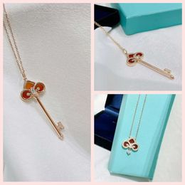 Fashion brand jewelry necklace Luxury New Keys Series Fleur De Lis Tff Key Pendant Inlaid with Carnelian and Diamond Global Limited Edition Girls Jewelry