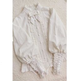 Qweek dantel beyaz gömlek kadın lolita tarzı gigot kol güzel bluz Japon uzun kollu fırfırlı pileli üstler Kawaii kıyafetleri 240130