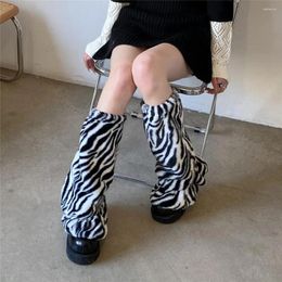 Women Socks 1 Pair Stylish Medium Tube Knee-length Keep Warm Anti-pilling Cow Printed