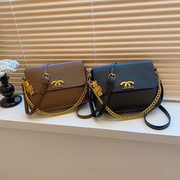 Chain Shoulder Simple and Stylish, Elegant Bag, New Women's Bag This Year 75% factory direct sales