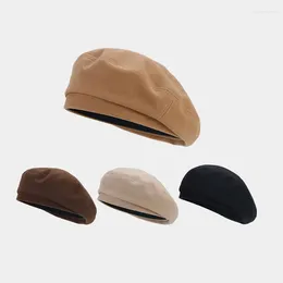 Berets Cotton Women Winter Hats Vintage French Plaid Top Military Cap Painter Hat 2024 Autumn Street Girls Octagonal Beret Caps