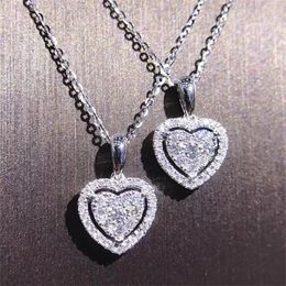 Pendant Necklaces Luxury Sparkling Heart Shaped Crystal Zirconia Necklace Love Star Valentine's Day Gift Wedding Jewelry